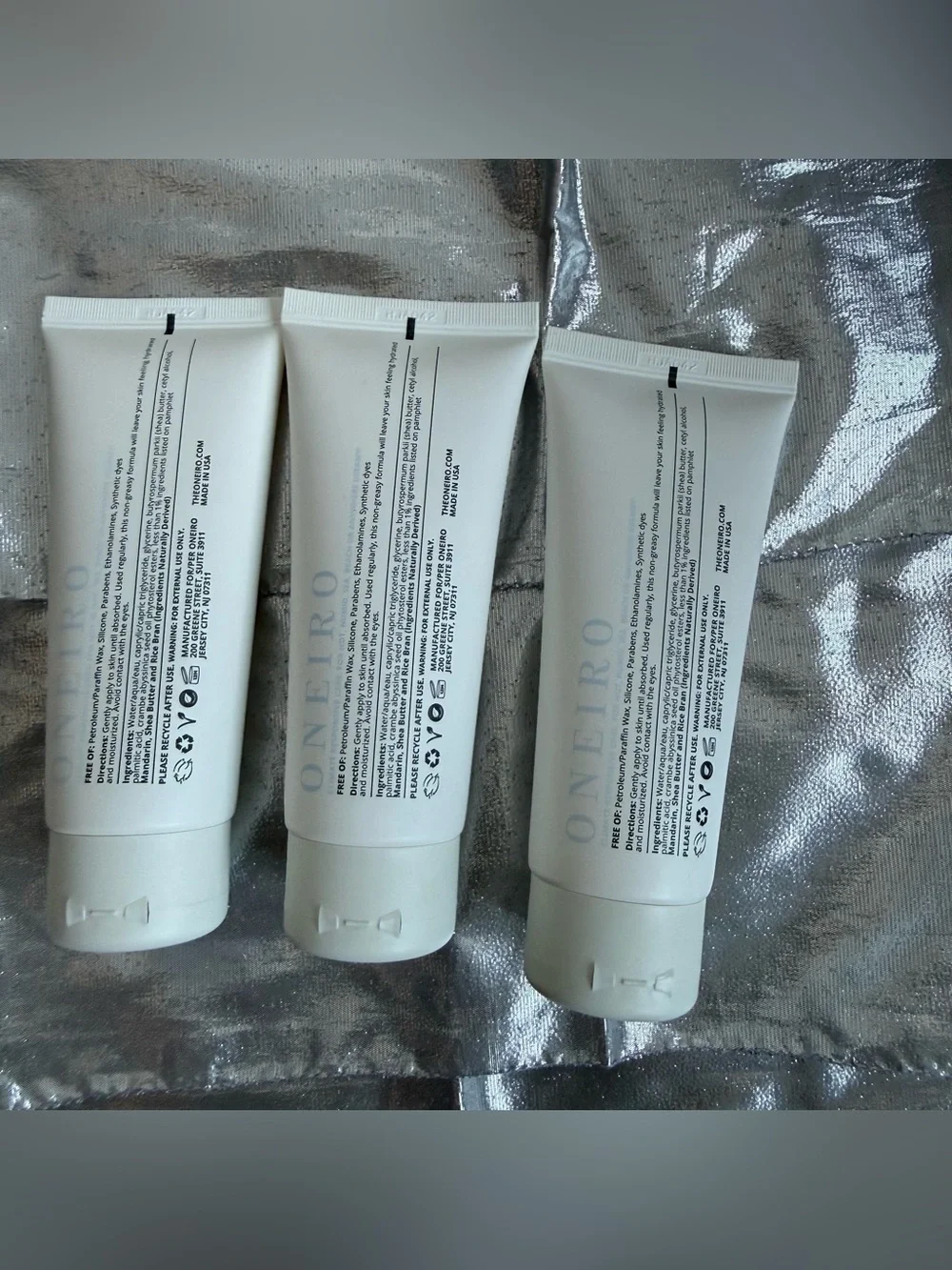 Oneiro Sunchasers Body Milk in Light Hydrate & Moisturize cream